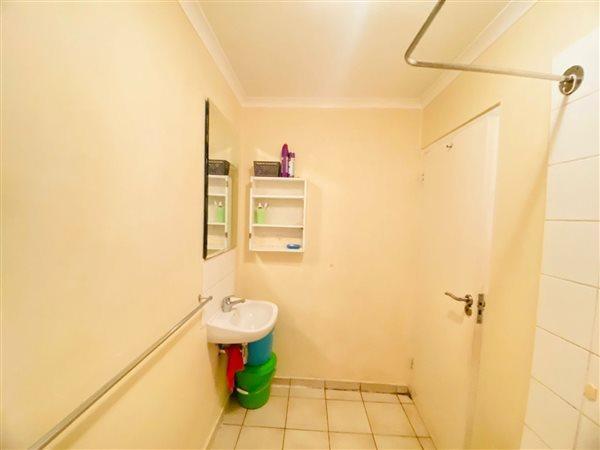 2 Bedroom Property for Sale in Townsend Estate Western Cape